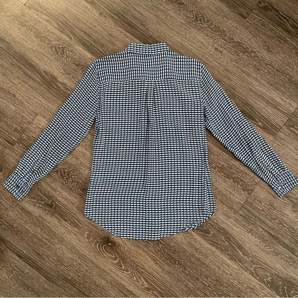 Equipment silk button down - Picture 9 of 9